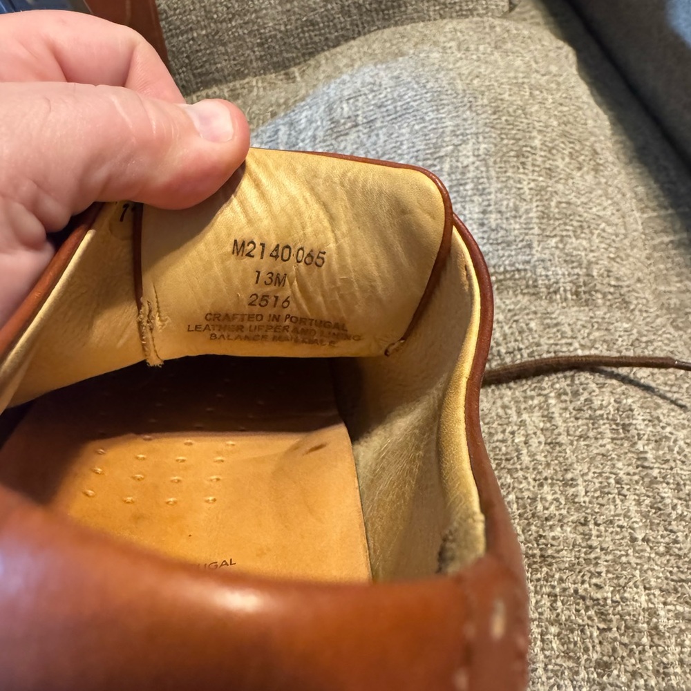 Samuel Hubbard Classic Brown Leather Oxfords - Picture 7 of 8